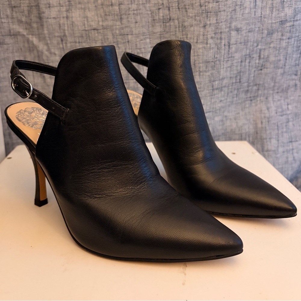 Vince Camuto VC-KEVEEN Elegant Black Leather Women's Slingback Mule New